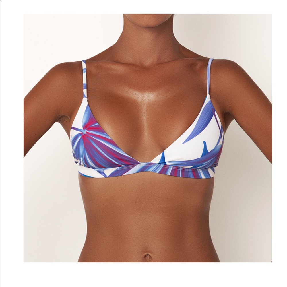 Vaya Island Vues Purple Palomino Top